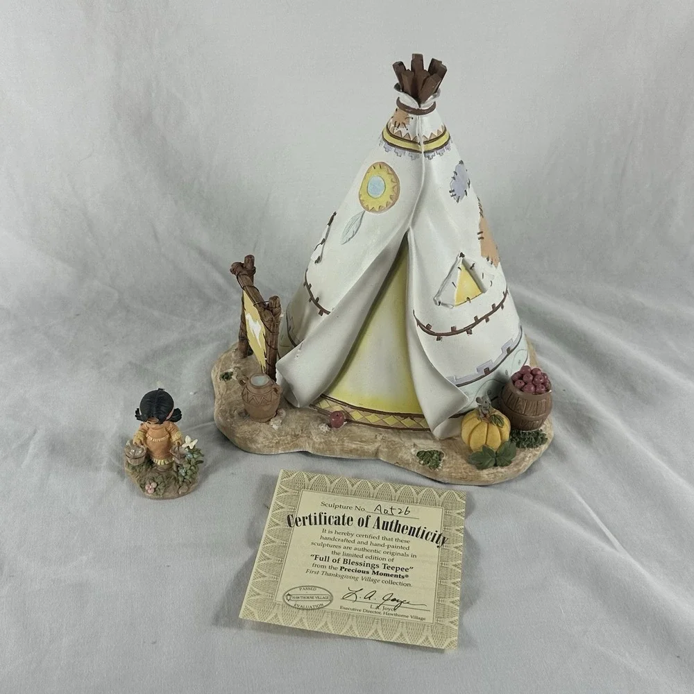 Precious Moments Hawthorne Village Full of Blessings Teepee‎ First Thanksgiving